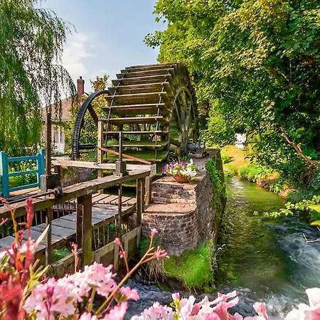 Lovely In Les Deux Egli *