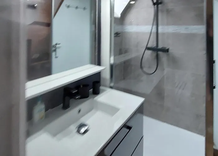 Hébergement de vacances Lovely In Les Deux Egli Canville-les-Deux-Églises