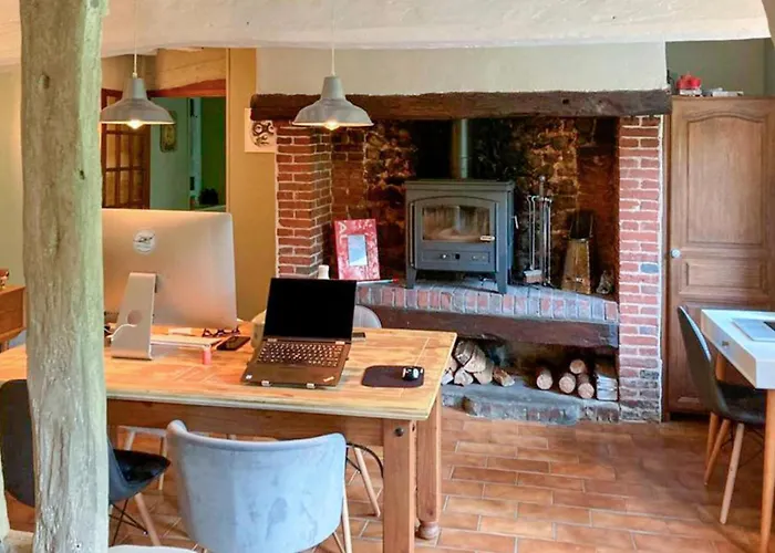 Hébergement de vacances Lovely In Les Deux Egli Canville-les-Deux-Églises