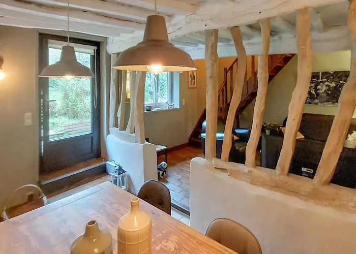 Lovely In Les Deux Egli Hébergement de vacances