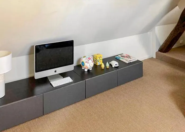 Lovely In Les Deux Egli Hébergement de vacances *